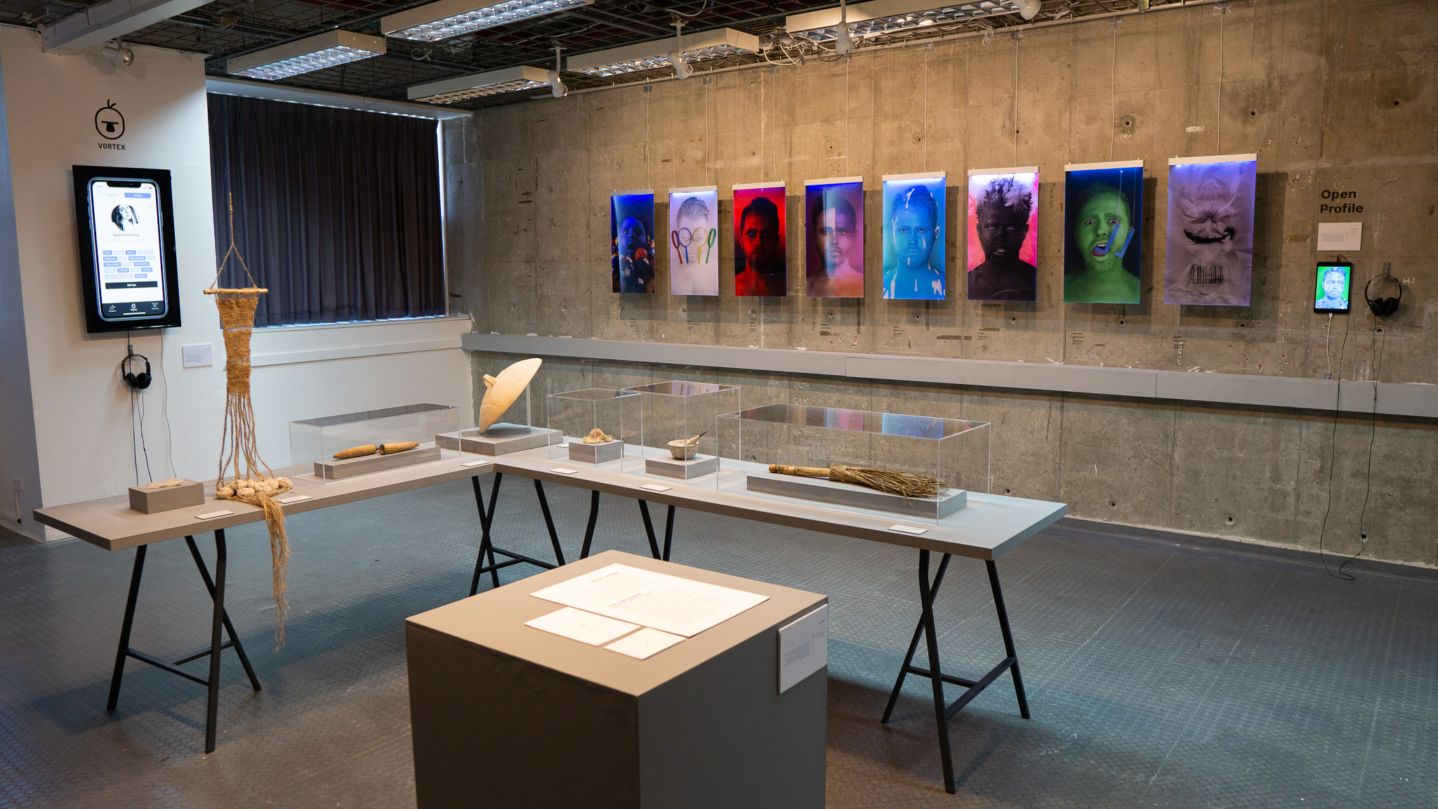 תערוכת הבוגרים בשנקר. צילום: טל סולומון ורדי