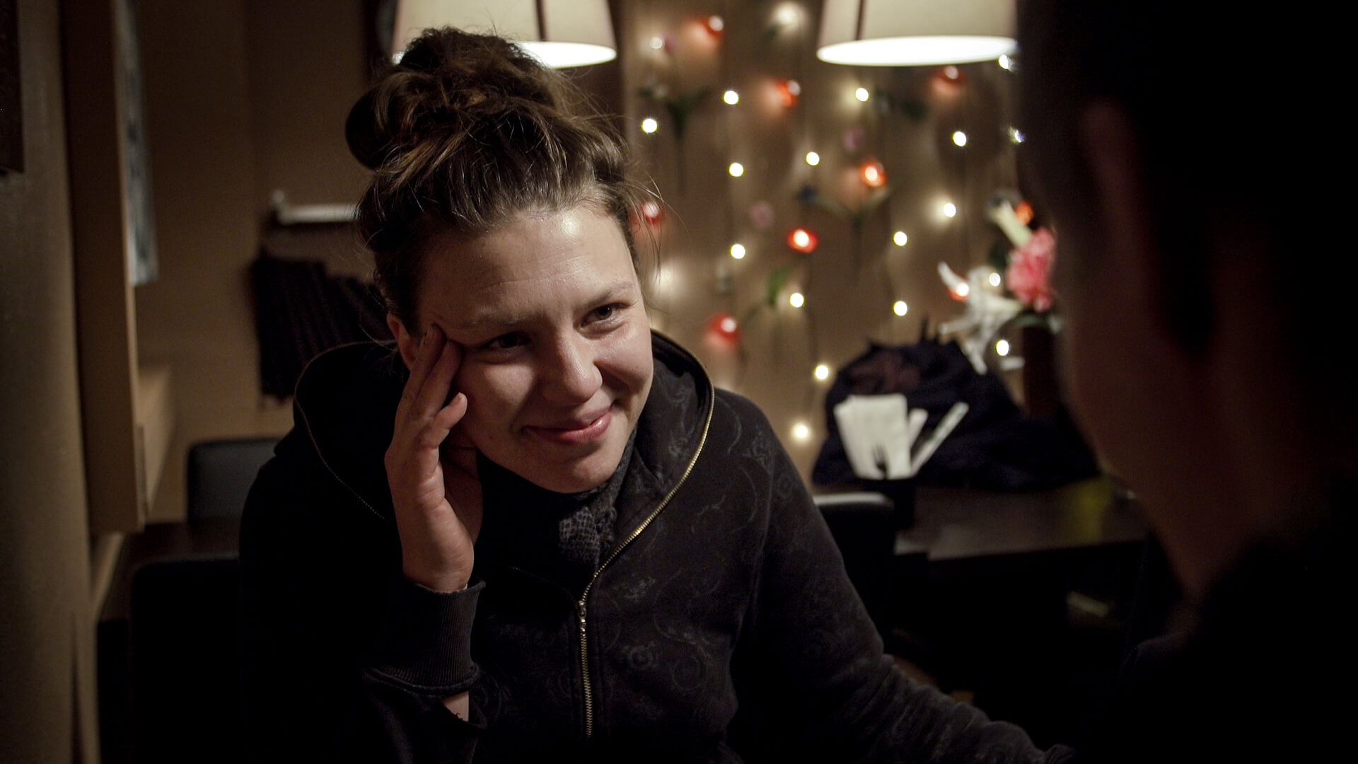 הציירת והגנב. צילום: יח״צ דוקאביב