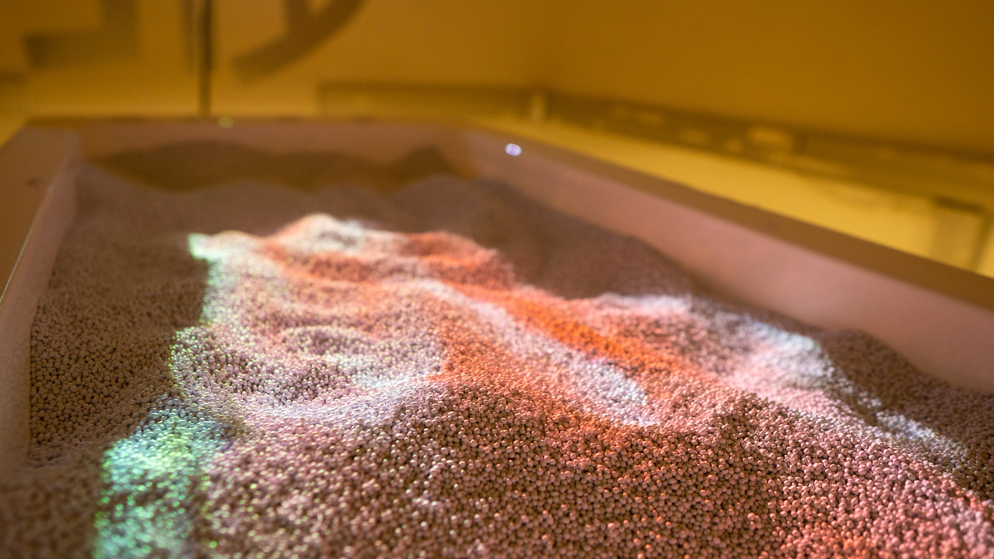 חדר האמבטיה - המכללה למינהל. צילום: טל סולומון ורדי