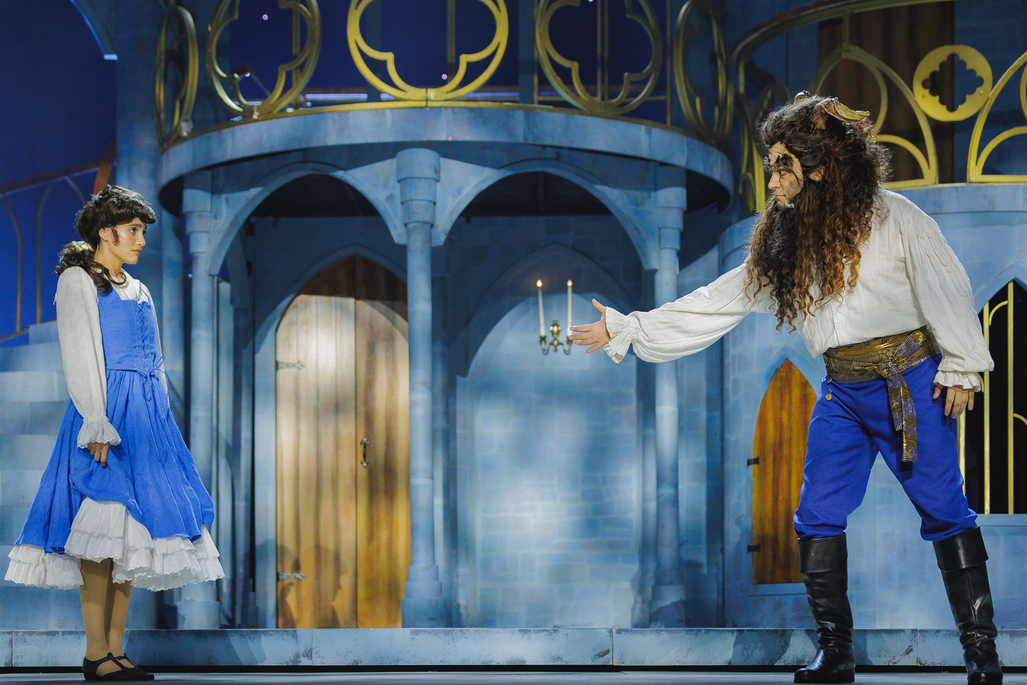 היפה וחיה, צילום: אריאל עפרון